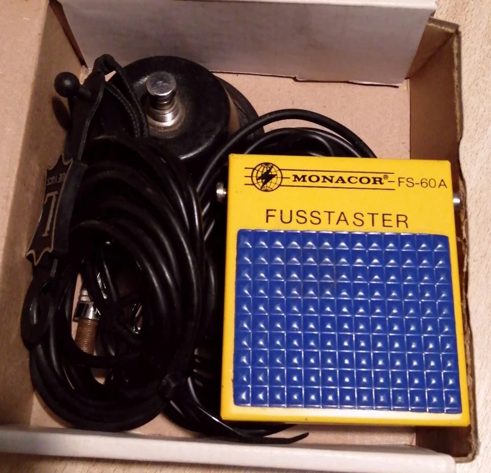 Monacor FS-60A Fußtaster (blau)