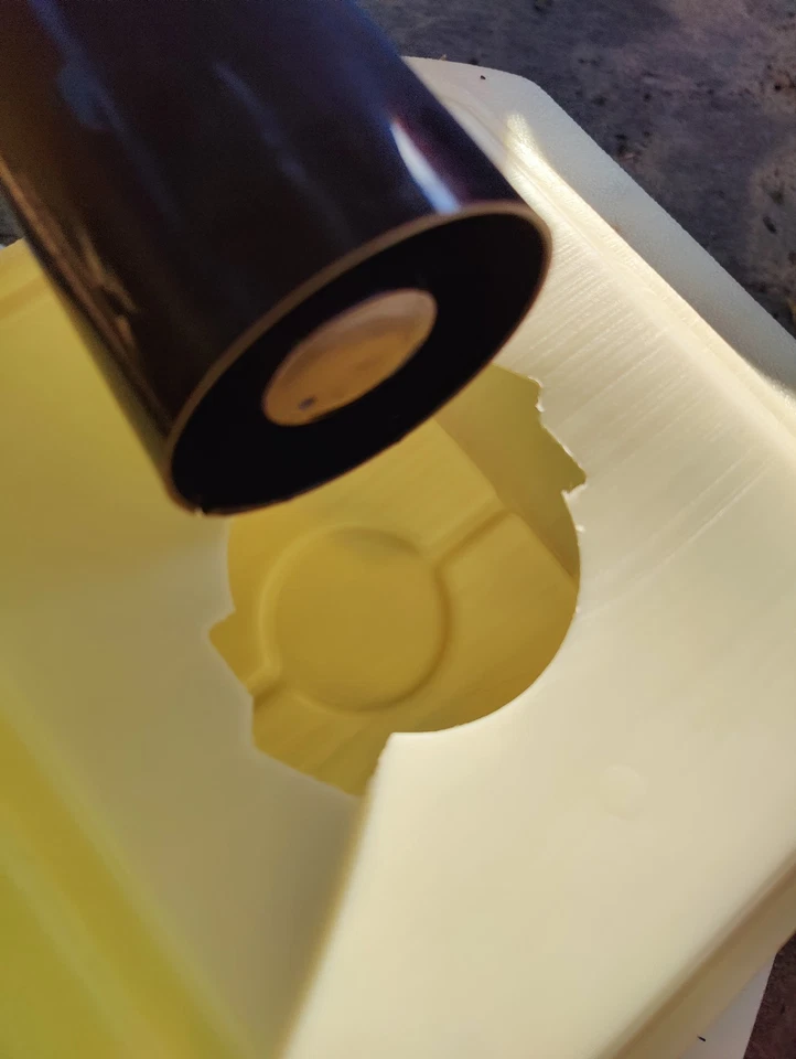 Vintage Sunbeam Warm Steam Vaporizer Humidifier Model 1358 - Image 3 of 4