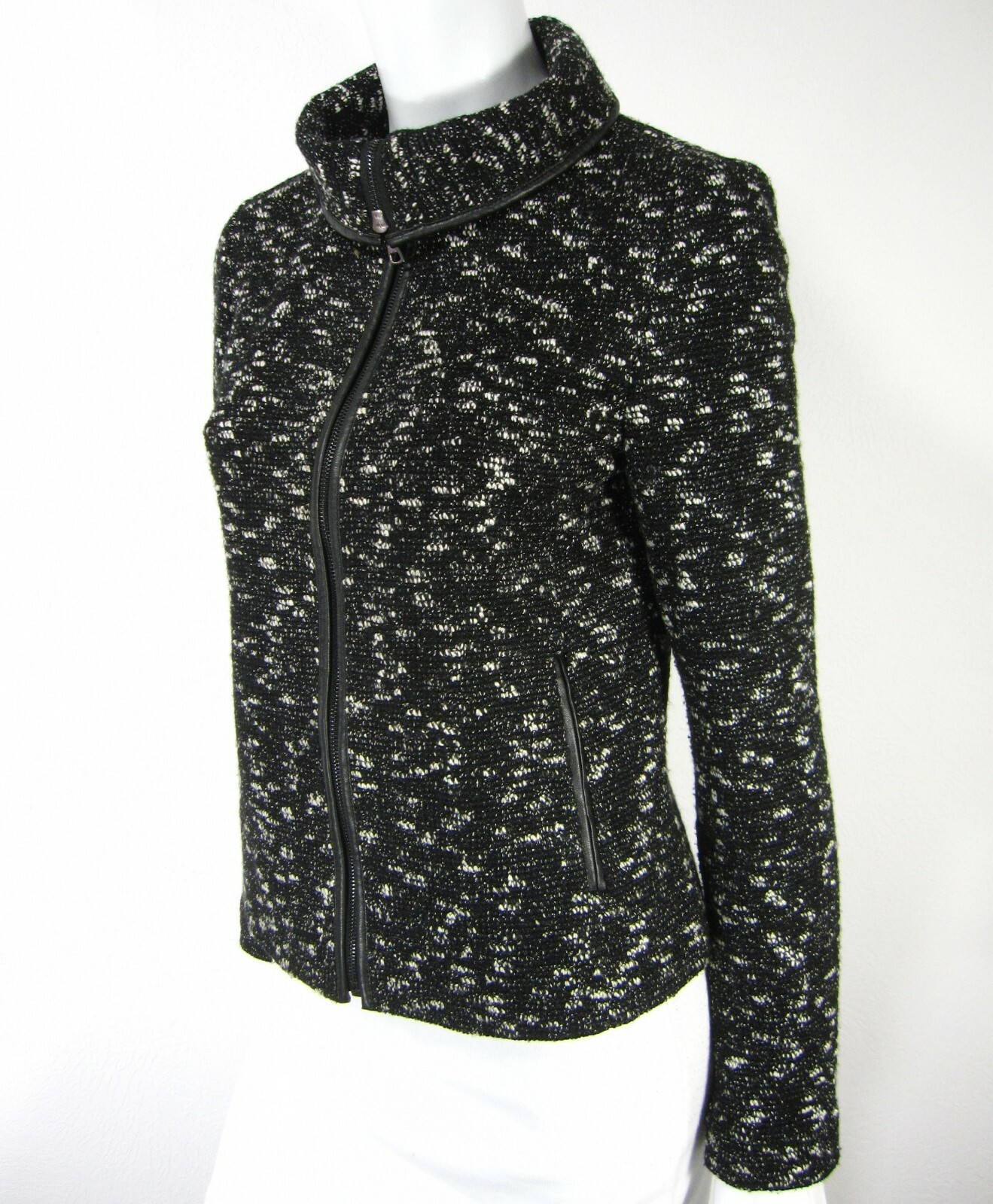 ANN TAYLOR LONG SLEEVE BASIC JACKET BLAZER SIZE S… - image 2