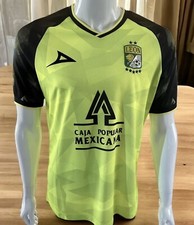 Club Le&oacute;n Pirma Jersey, Size L Used