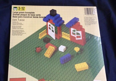 LEGO Bricks & More Large Green Baseplate (626)