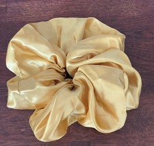 scunci Collection Large Scrunchie, silky golden yellow