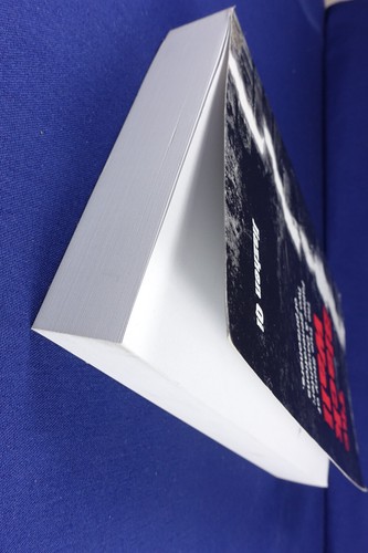 Signed Book THE BLACK WALL Jiazhen Qi TRUE STORY FATHER DAUGHTER PRISON CHINA - Picture 11 of 12