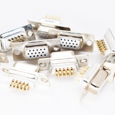 50pcs Gold Pin 15pin 3 Row D-Sub Female Socket Solder Chassis Connector RS232