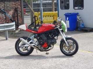 Ducati 900 SS ie Cafe Racer.