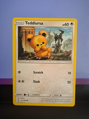 Teddiursa 171/236 Sun Moon-Cosmic Eclipse Regular Pokemon Card