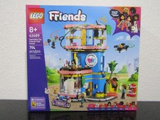 LEGO Friends Heartlake City Friends Club House 42689 New Sealed