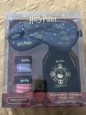 Profusion Cosmetics Harry Potter Holiday - Hogwarts Holiday Night Set