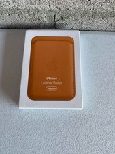 Apple iPhone Leather Wallet with MagSafe - Golden Brown