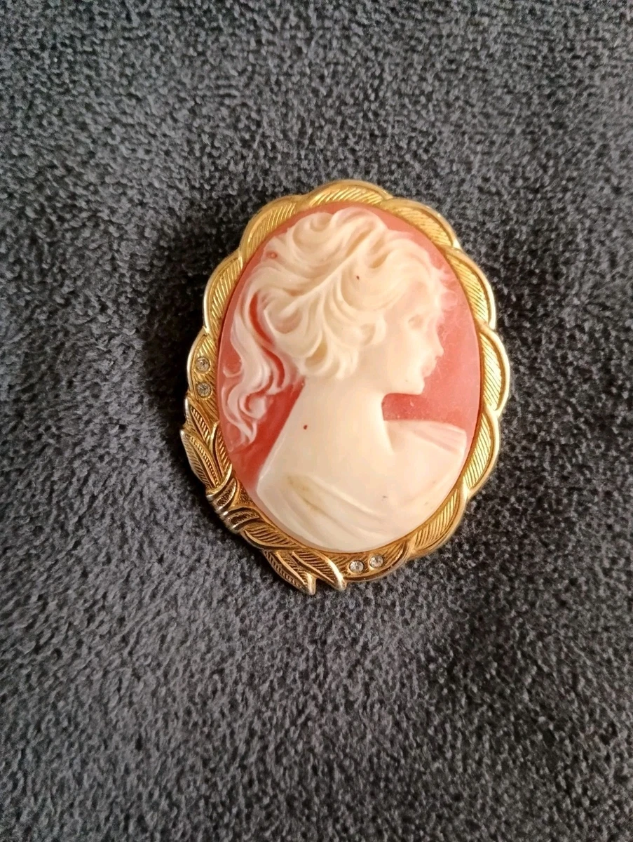 Brocante : Une Ancienne Broche En Camée - Occasion