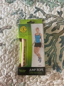 Gold's Gym White/Wood Handle Jump Rope