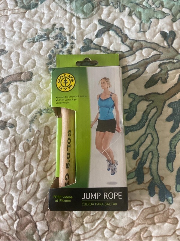 Gold's Gym White/Wood Handle Jump Rope