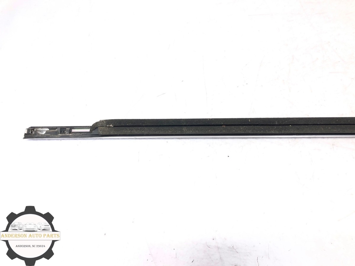 2011-2019 INFINITI Q70L M37 M56 RIGHT PASS REAR DOOR WINDOW BELT