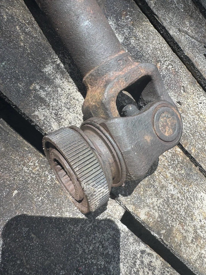 EIXO CARDÃ GRASSHOPPER 618 398914/401019 - Imagem 2 de 4