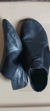 Capeizo 10.5 W Black leather ballet/stage shoes Snug fit for Person size 11 Shoe