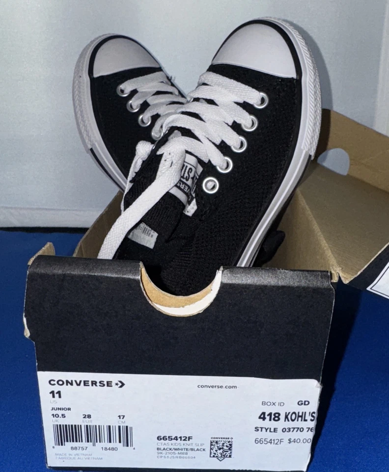 Zapatilla deportiva Converse Chuck Taylor All Star unisex junior talla 11 negra tejida nueva en caja  Foto 2 de 4