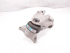 2022-2023 Kia Stinger Front Passenger Engine Mount W/Bracket  - 2.5 21825-J5500