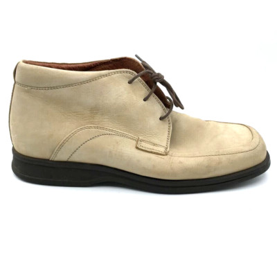 Mens 8-8.5 EUR 42 Bata Safari Chukka Boots Beige Leather Lace Up Square Toe