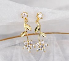 Women 925 Sterling Silver Cubic Zircon Flower Stud Earring Allergy Free