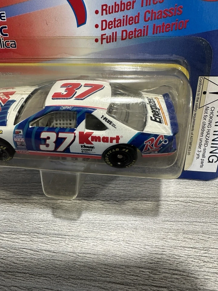 1997 Revell Racing 1/64 Jeremy Mayfield #37 K-Mart Ford Thunderbird 🚙 - Image 3 of 4
