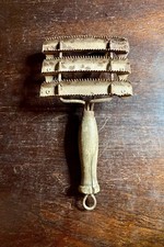 RARE ANTIQUE HORSE CURRY COMB Rusty and Dirty and Unusual Style