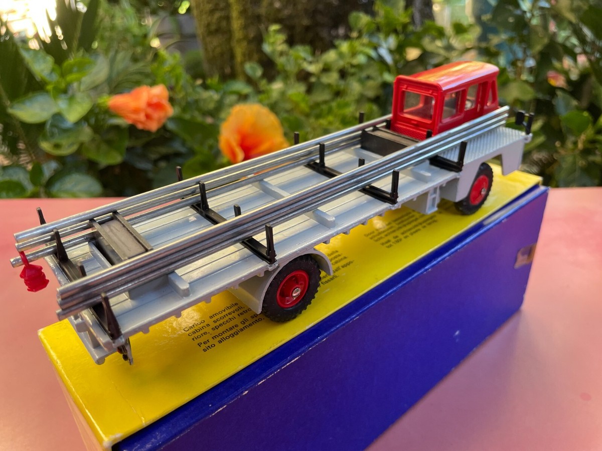 Dinky Toys 1:43 - Camion Miniature - Dinky Toys 885 Camion Saviem Porte-Fér, Super Mooi In Doos What A Beauty Fabrique En France