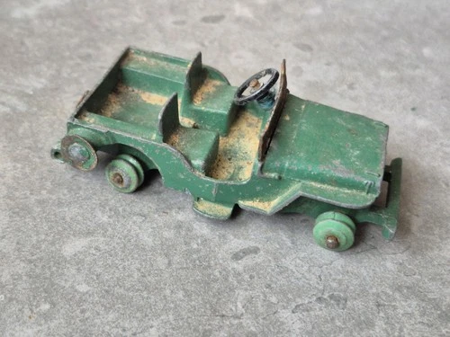 VINTAGE DIECAST - JEEP  25Y - DINKY TOYS - NICE RESTORATION PROJECT