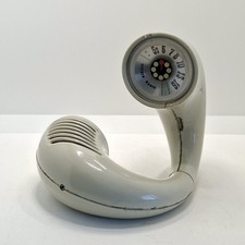 Toot-a-Loop Citizen Portable Radio White R 720 MW 1970s Novelty Vintage