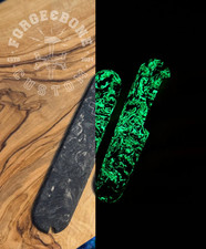 Custom Griffschalen Victorinox 91 mm Plus Forged Fatcarbon® "Dark Matter Glow"