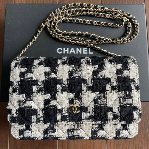CHANEL Chain Wallet Shoulder Bag Flap Phone Case Tweed Black White Gold Logo
