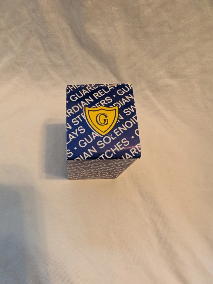 Guardian Electric 1220-3C-120A Power Relay 10A 120VAC Coil 3PDT Plug-In NOS - Image 4 of 4