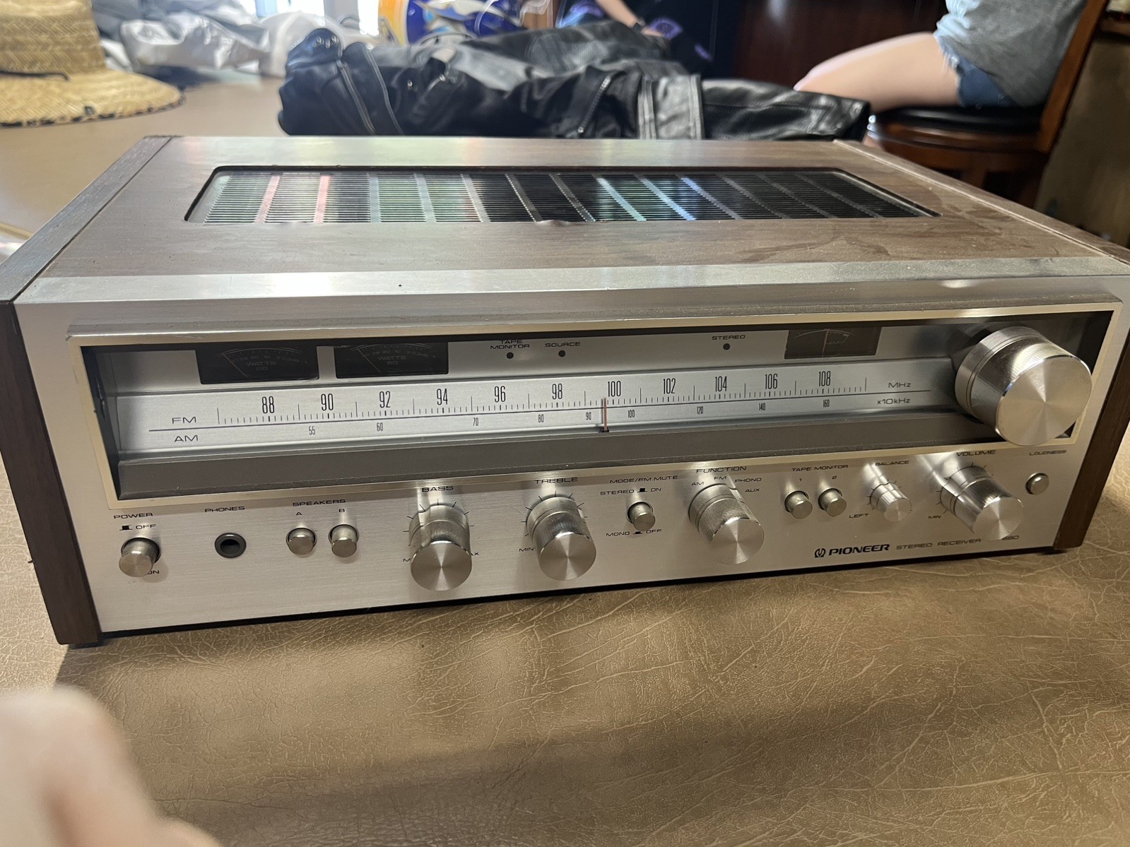 Vintage Pioneer SX-680 Receiver HiFi Stereo - Excellent work