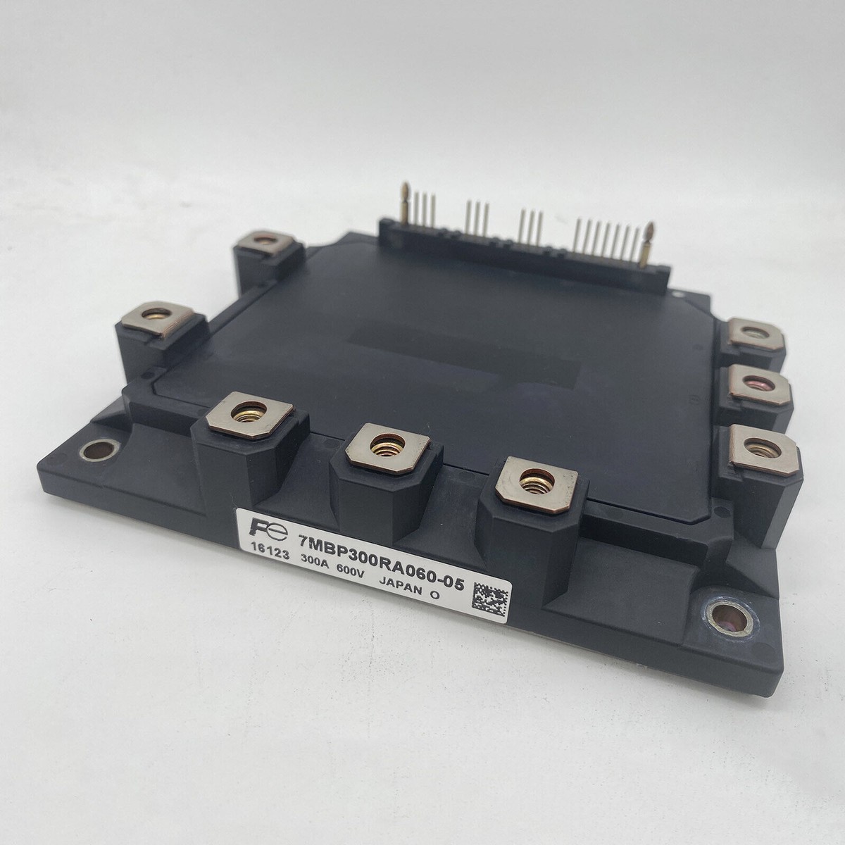 1PC New FUJI 7MBP300RA060-05 7MBP300RA06005 Power Module 1PC New FUJI 7MBP300RA060-05 7MBP300RA06005 Power Module