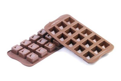 Stampo decorativo cucina per cioccolatini in silicone Cubo easy choc silikomart