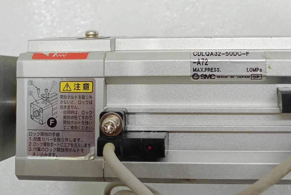 SMC CDLQA32-50DC-F-A72 - Photo 3/4