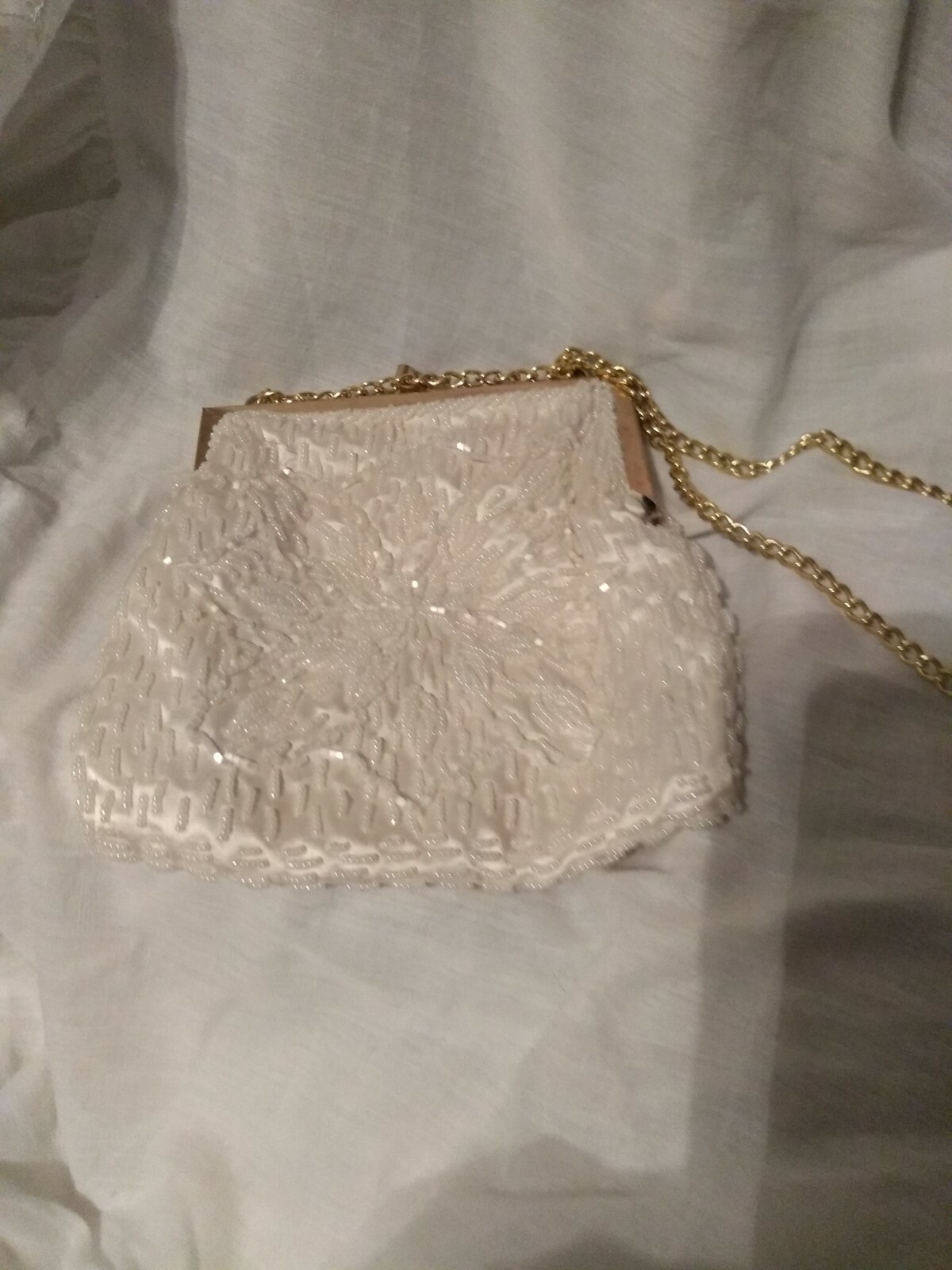 la regale beaded clutch