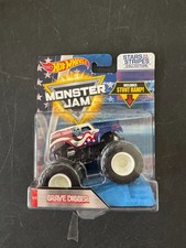 Hot Wheels Monster Jam Stars and Stripes Collection Grave Digger P18.