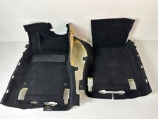 Mercedes-Benz GLA W156 X156 2017 Teppichboden Innenraumboden vorne A2466805902 Mercedes-Benz GLA W156 X156 2017 Teppichboden Innenraumboden vorne A2466805902