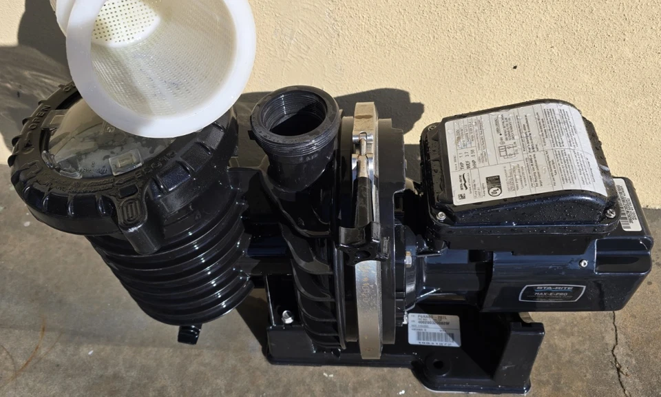 Pentair Sta-Rite Max-E-Pro 1.1 HP High Perf, 115/230V New Bearings, Pro-prep. - Image 3 of 4