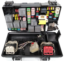 56049720AS Chrysler 2008 2009 Town & Country Fuse Box Grand Caravan TIPM OEM B2