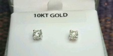 New Solid Gold 10kt Earrings 3/8 Carat diamonds New And Beautiful Earrings