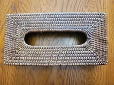 Vtg Woven Rattan Wicker Tissue Box Cover MCM Boho Brown Cottage Core READ 
