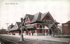 Muncie IN Indiana Train Railroad Depot Early 1900s Delaware Cty Vtg Postcard E26