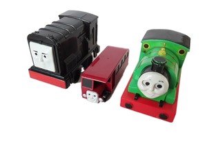 thomas the tank engine plastic toys