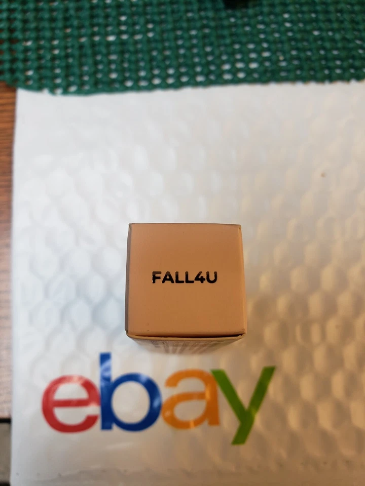 Lápiz labial BASIC BEAUTY en FALL4U rojo medio cálido 3,2 g / 0,11 oz tamaño completo nuevo en caja Foto 3 de 3