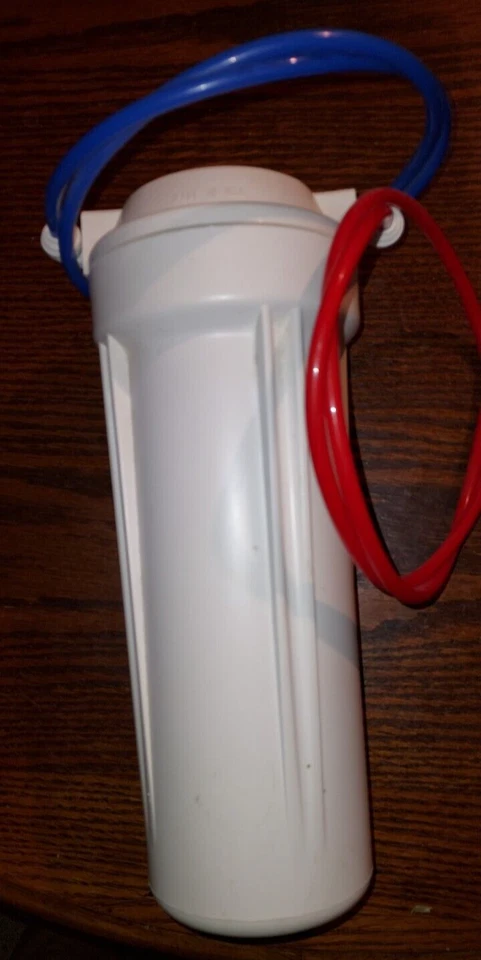 Water Filter Housing for 10 Inch Filters Under Sink Watts USA Made - Image 2 of 4