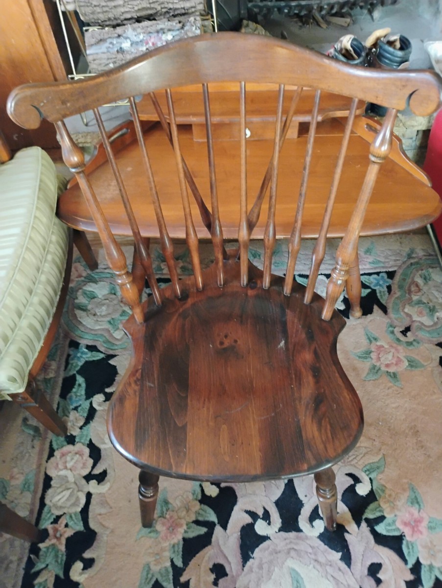 ETHAN ALLEN Antiqued Pine Old Tavern Duxbury Fiddleback Dining