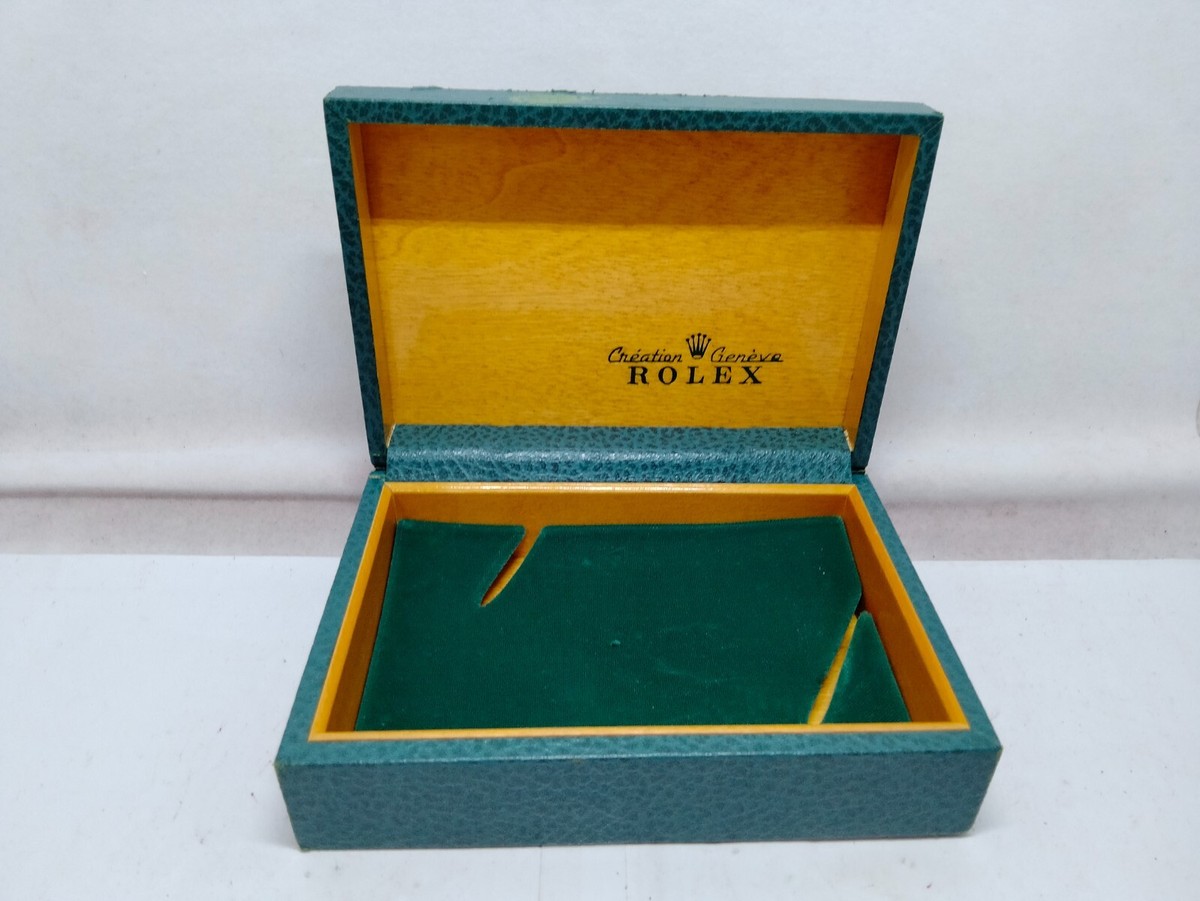 VINTAGE GENUINE ROLEX Green watch box case 68.00.3 wood VINTAGE GENUINE ROLEX Green watch box case 68.00.3 wood