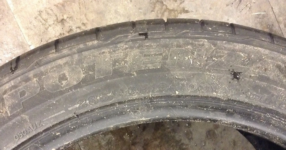 Bridgestone 285/40/19 Potenza RE050A 103y New performance NOS tire 285-40-19 - Image 4 of 4