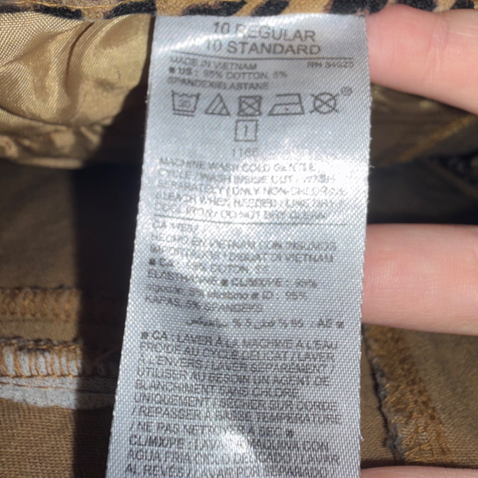 Old Navy Pixie Mid-Rise Leopard Print Cotton Span… - image 5